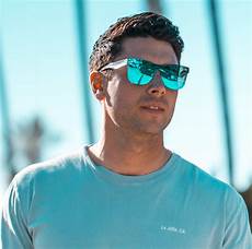 Black Square Sunglasses