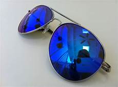 Diffraction Glasses