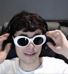 Gogy Glasses